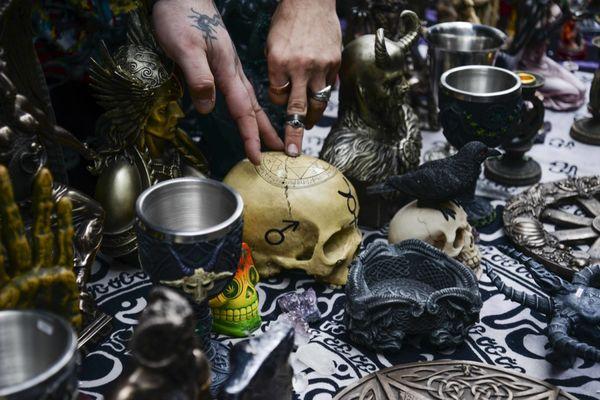 Our occultist breaking down the symbolism on a pentagram skull bust at NYC Pagan Pride 2016.