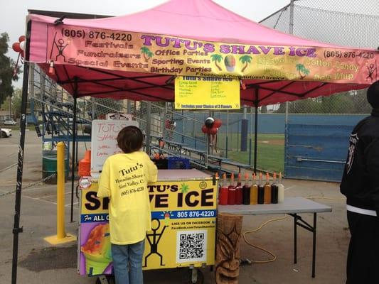 Tutus Shave Ice At Sherman Oaks Baseball