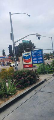 Download Chevron app $1 off