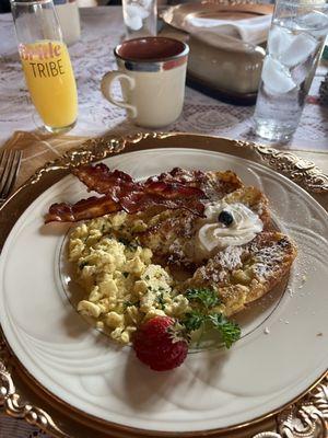 Breakfast in the formal dining room.