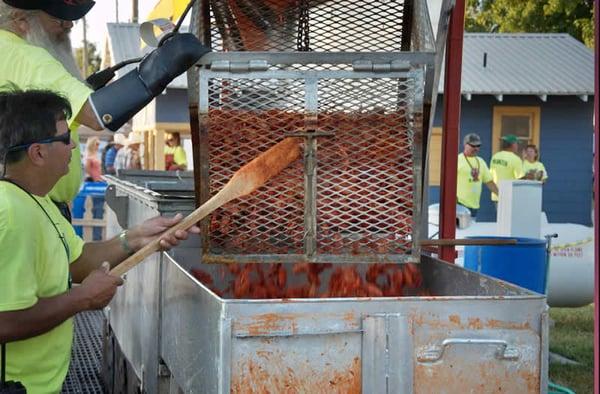 Amazing Crawdad cooker!