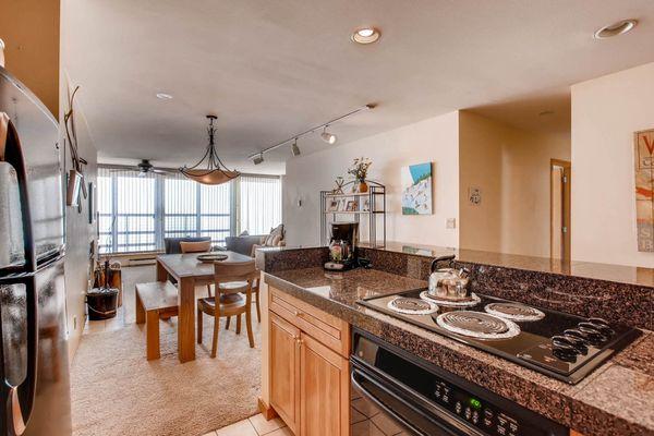 Simba Run Vail Condominiums - every unit has a full Kitchen