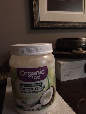 We use food grade organic coconut oil for our lubricant, leaving your skin soft but not greasy.