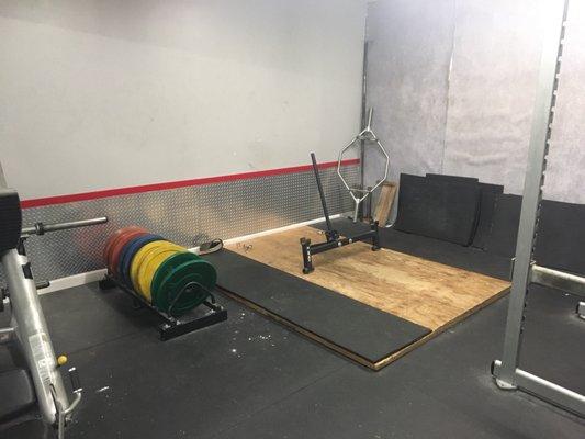 Deadlift platform