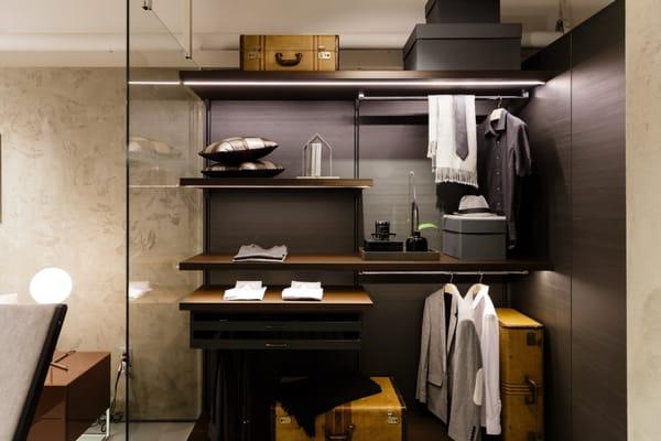 Beautiful walk-in closet in Molteni & C Boston Flagship Store