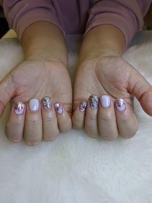 Gel manicure