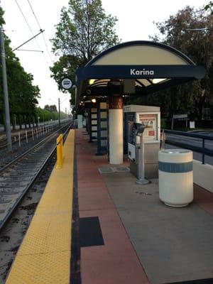 VTA Light Rail - Karina Station