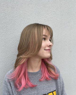 Custom color with vivid overlay and haircut