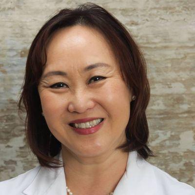 Dr. Sunhee Lee, Dentist