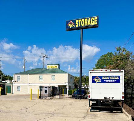 Attic Plus Storage - Highway 280 - I-459