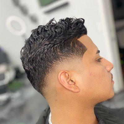 MID FADE