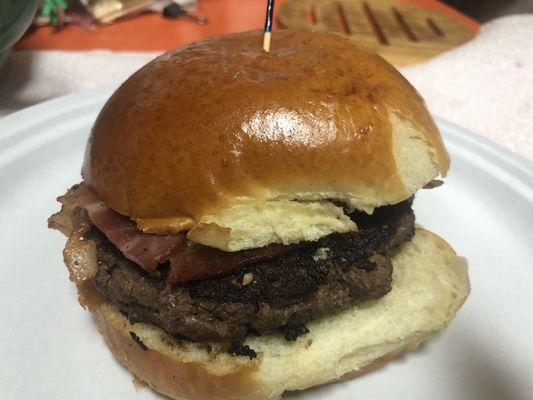 Burger with Bacon!!!