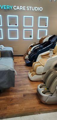 Everycare Studio featuring Everycare massage chairs