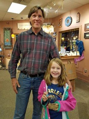 Special guest opal expert Bill educated, enthralled & inspired my niece. (His visit was on my niece's calendar for over a month!)