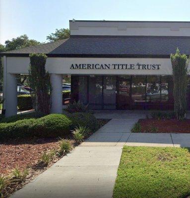 Entrance of Offices to American Tittle Trust Orlando