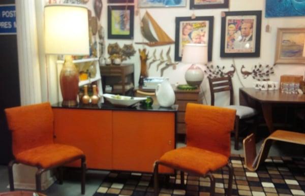 Mid Century Modern and Retro Furniture Accessories for every taste and budget!