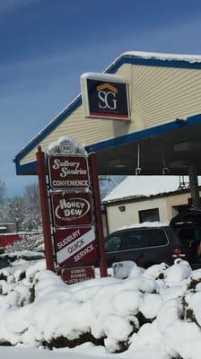 Sudbury Gas -- 100 Boston Post Road / Route 20, Sudbury            Sign & Station