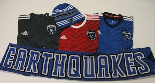 The Official equipment of the 2015 San Jose Earthquakes FC