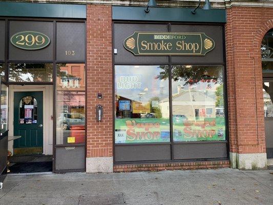 Biddeford Smoke Shop
299 Main Street Suite 103
Biddeford, ME
04005
We are open 7 days a week!!
207-283-6506