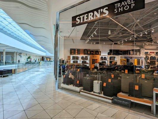 Stern's Travel Shop