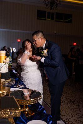 Cutting the cake