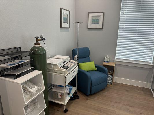 High dose ozone And IV nutrition room