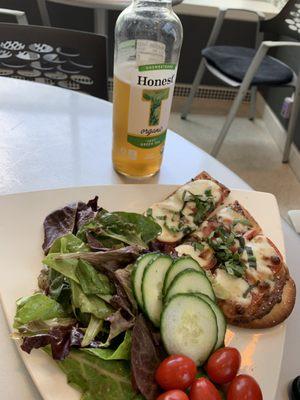 Special flatbread + salad