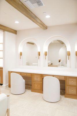 Bridal Suite vanities