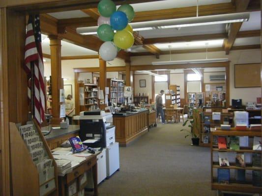 Uxbridge Public Library