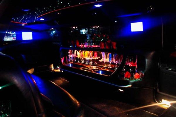 10 passenger Stretch Limo