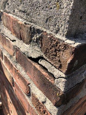 Damage mortar on chimney top