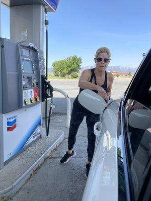 Gas pump