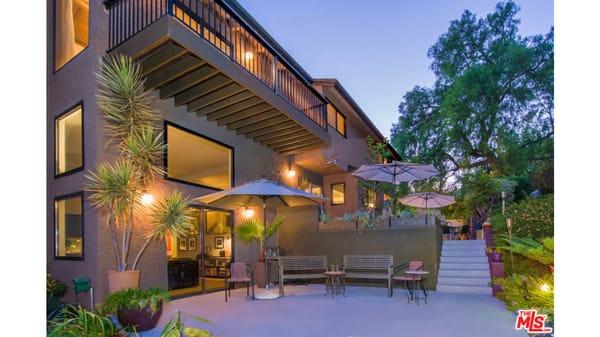 Prime Silver Lake Contemporary Modern on a large double lot with amazing privacy and lake views