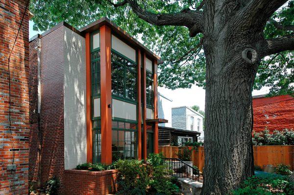 Washington historic districts benefit from well-scaled modern design