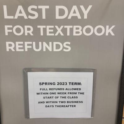 Last day for textbook refunds