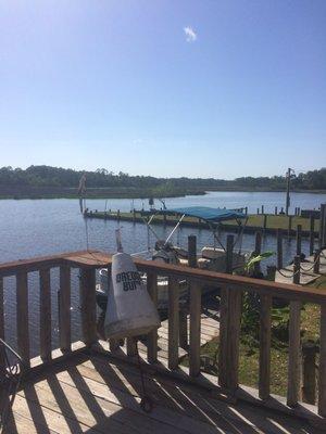 On site boat docking right outside the lounge pull on up and have a cold one