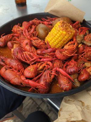 Crawfish, mushrooms, potatoes and corn!!