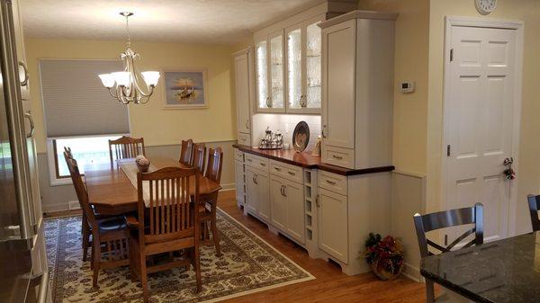 Custom hutch cabinetry