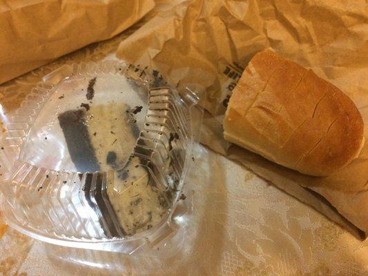 Free bread, and Oreo Cake that I had ordered.