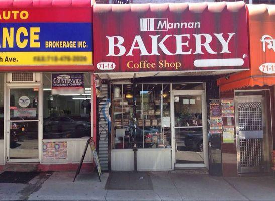 Excellent neighborhood halal bakery