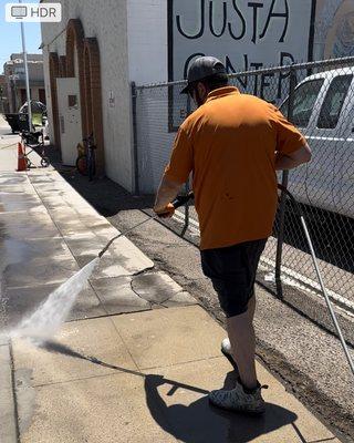 Sidewalk and Concrete Cleaning