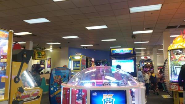 Chuck E Cheese gunhill rd in Bronx