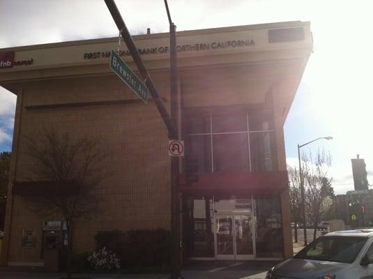 Street entrance, on El Camino Real.