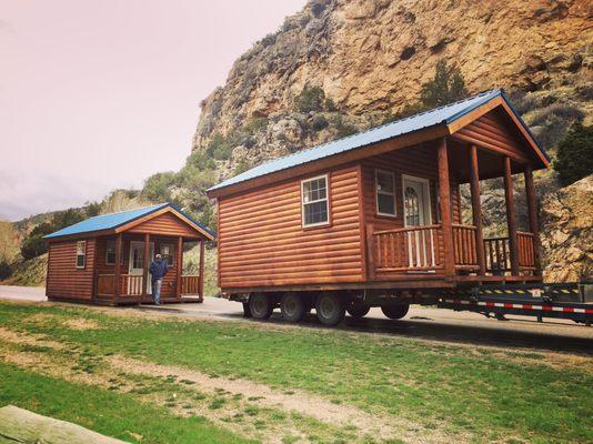 The cabins arriving. Lake Point and Shinto.