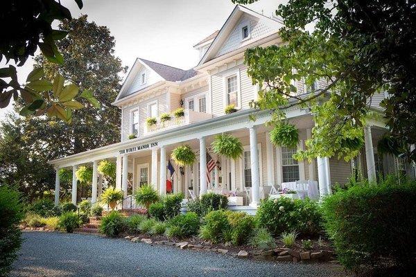 North Carolina Inn & Restaurant for sale