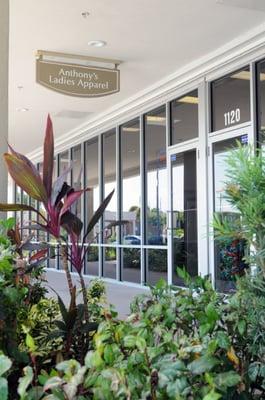 Anthony's Ladies Apparel - Punta Gorda Location