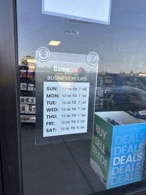 This is a store hours. I guess they close when they want to