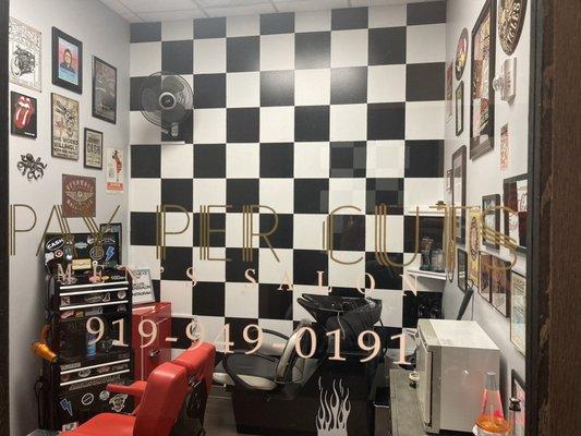 Pay Per Cuts Men's Salon offers a private loft experience with a cool environment, awesome music & amazing results