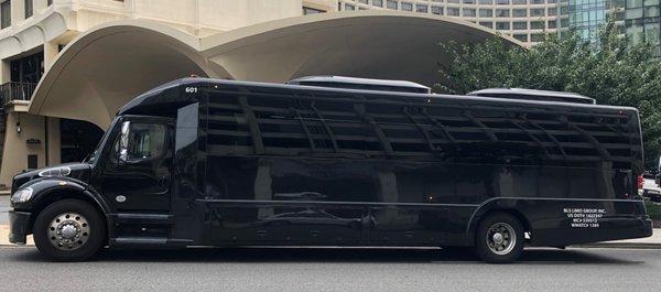 39 passenger bus