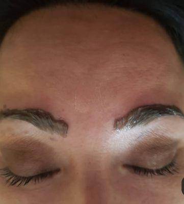 Brow tint